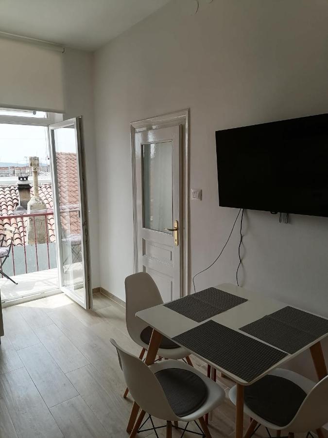 Ferienwohnung Kupus By Arena Pula Exterior foto
